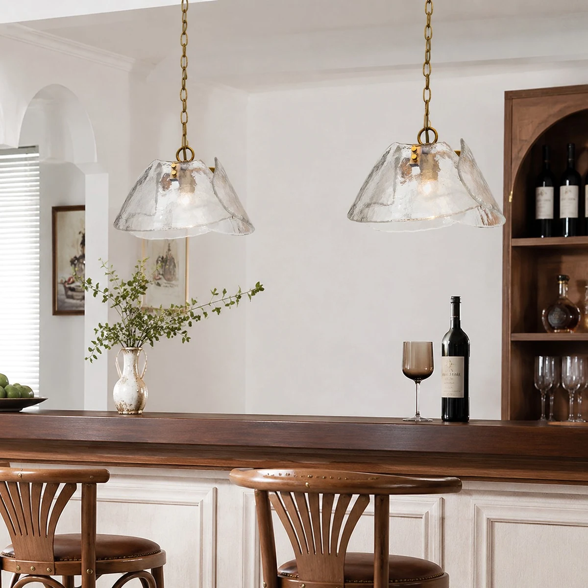 Double pendant bar scene
