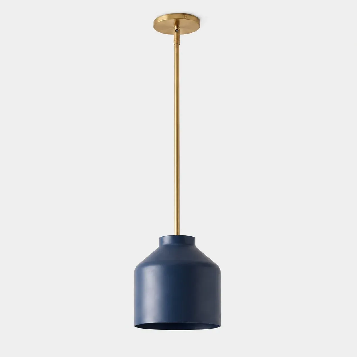 7.5 inch regal blue pendant with antique brass stem