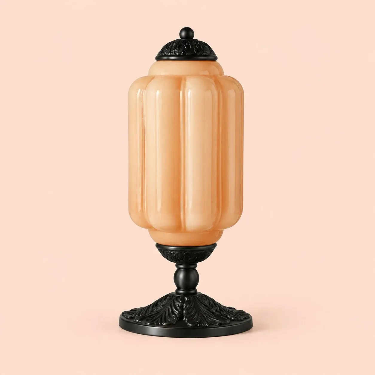 Verre à lait orange avec base en métal noir