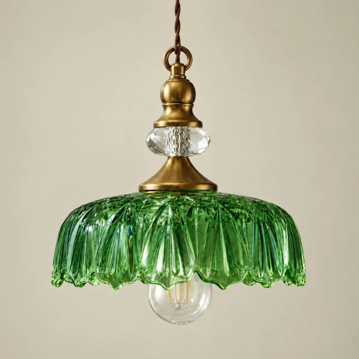 Verre vert, pendentif en verre fleur en métal laiton